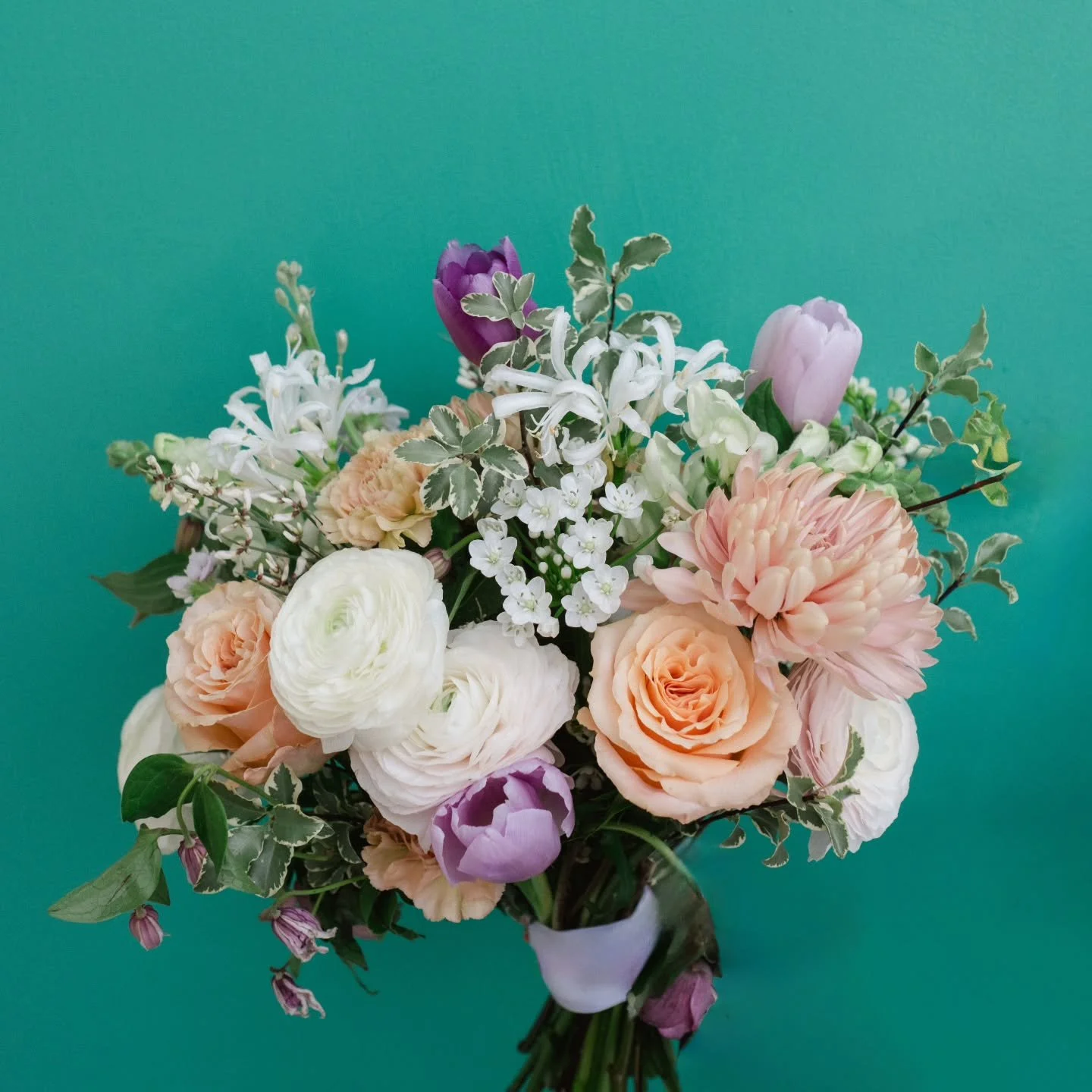 Thank you to all the brides, grooms, and families that came and talked to me this weekend at the wedding vendor shows! It was a whirlwind but so fun and energizing! 

If you are a 2026 couple that still needs to book a florist, reach out ASAP. Only a