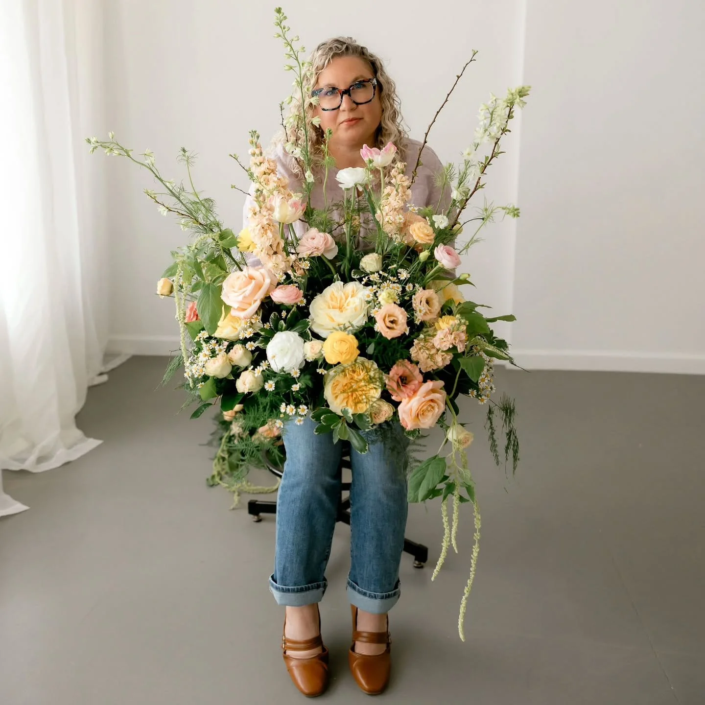 Hello! It's Mother's Day week (and also teacher appreciation week!). We are also starting to gear up for a season full of flowers. Here is a recap of what is happening on the farm and in the studio...

🩷Currently we have tulips and allium blooming, 