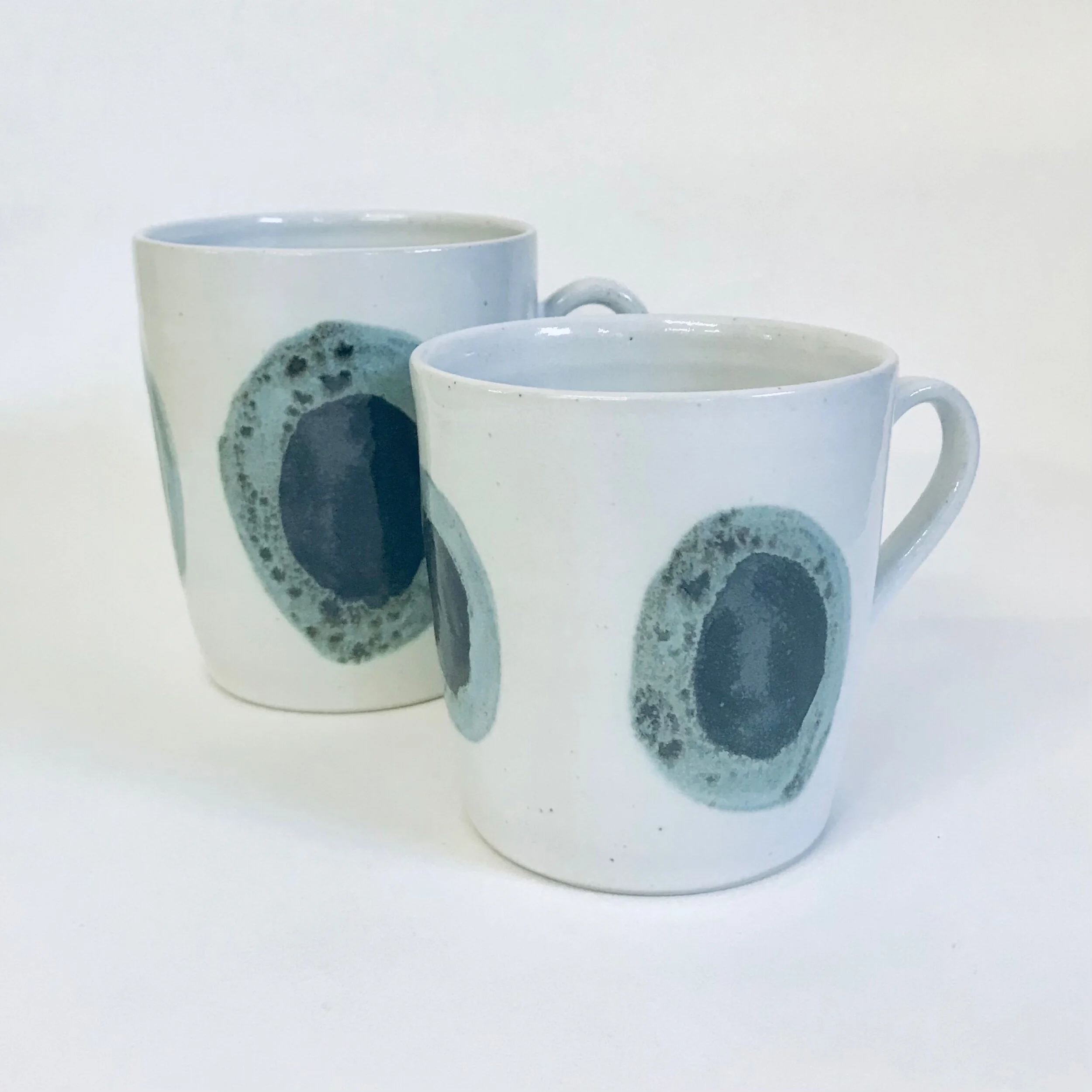 F0124696-0935-4A2B-B8B1-FF0EEEC16617