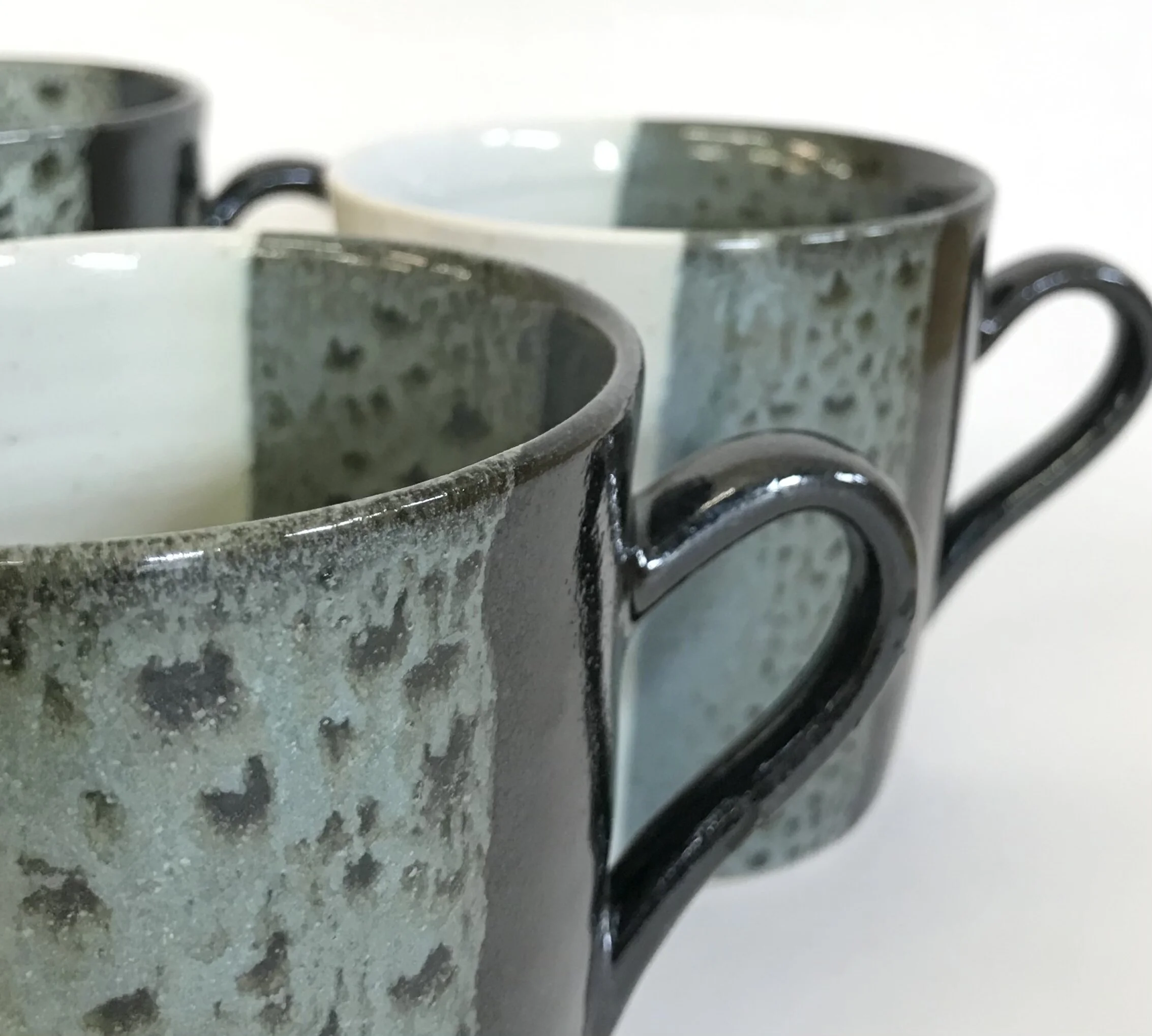 7B81CF2D-2514-418D-B69E-DF01237694F9