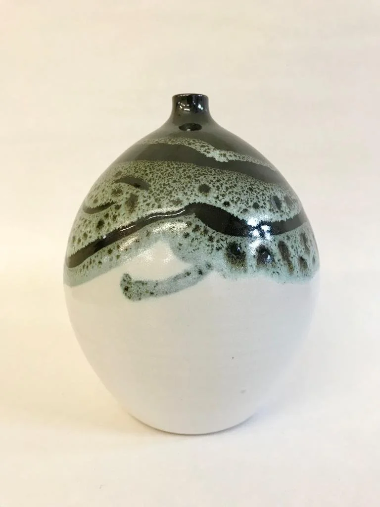 Bottle vase in seafoam splash with black top - 16.5h x 13.5w x 2 neck £90. 620g (2).jpeg