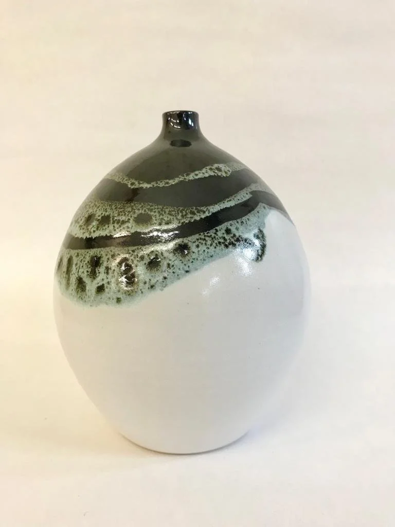 Bottle vase in seafoam splash with black top - 16.5h x 13.5w x 2 neck £90. 620g (3).jpeg