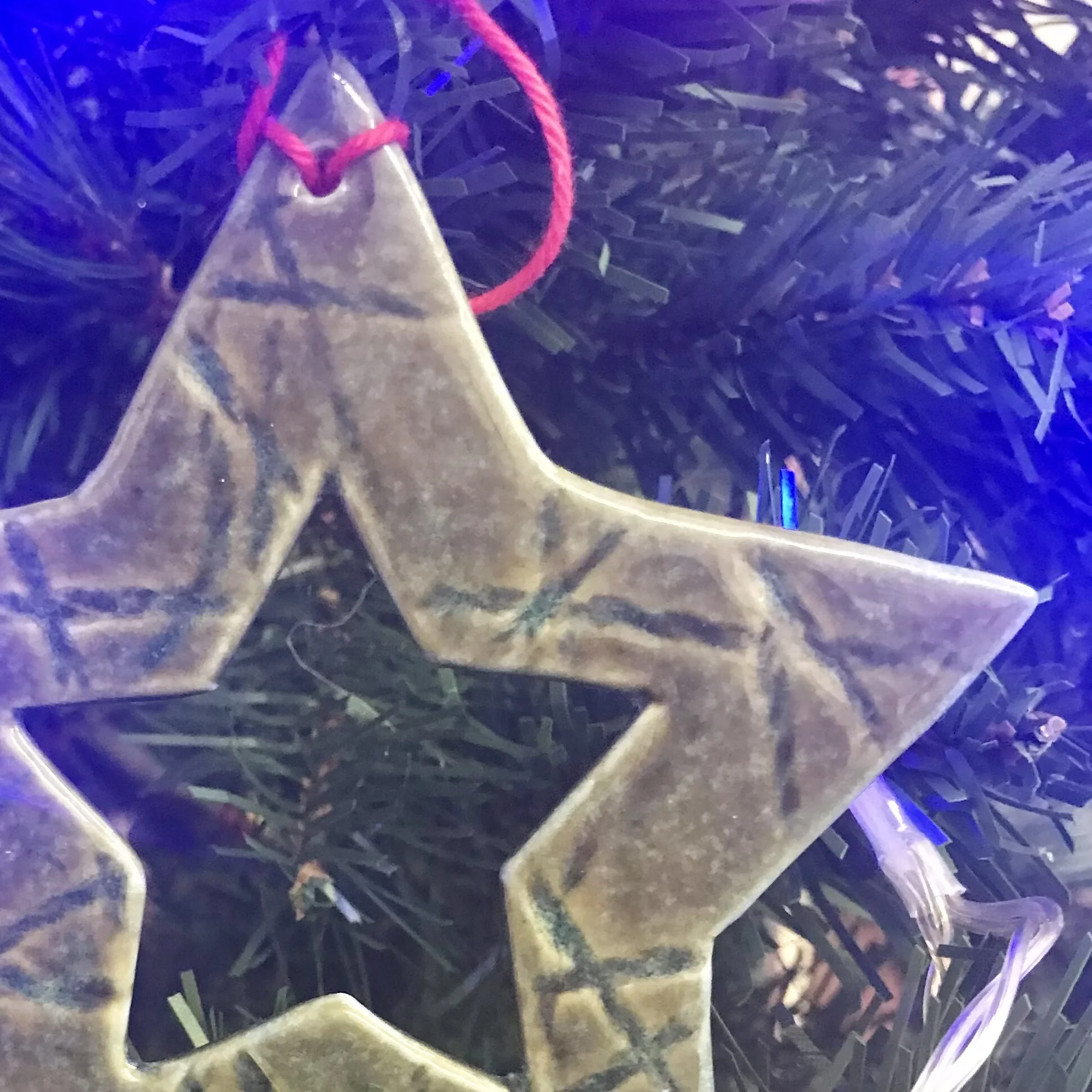 DAB91E8D-C371-4FFB-B040-3CF01A53A576