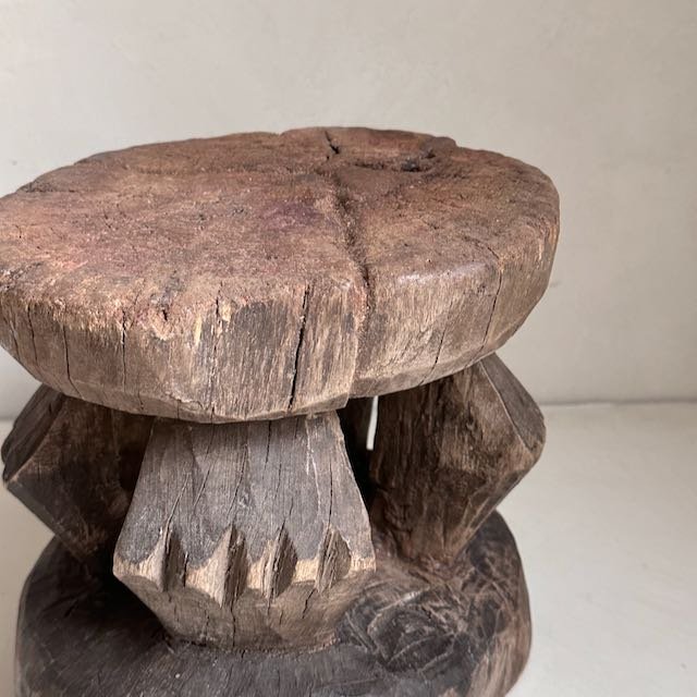 241107 African stools - 27.jpeg