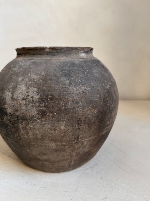 2500306 Antique pots - 49.jpeg