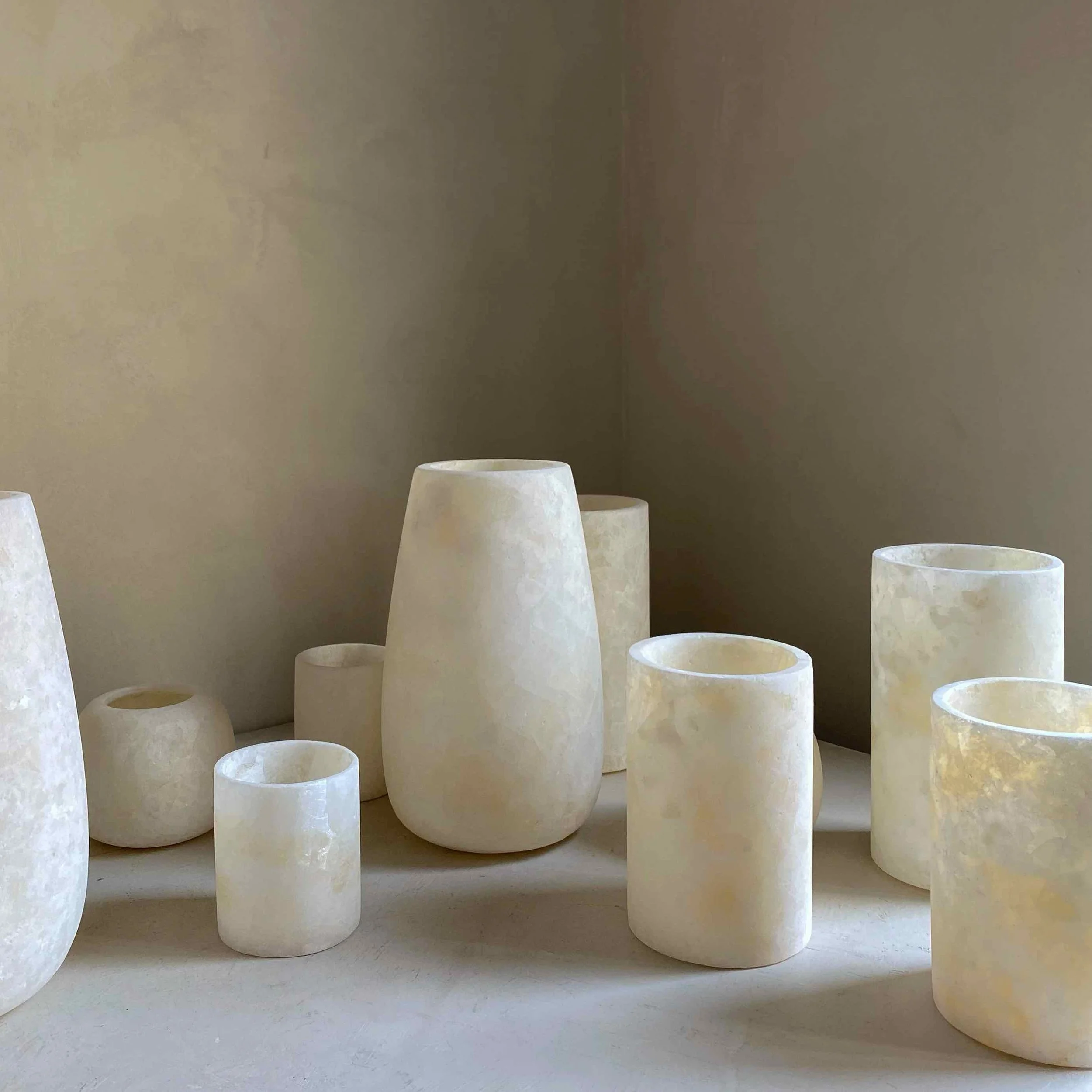 Alabaster candle holder Cylinder 10 cm — The Corner by Andrea Lennon