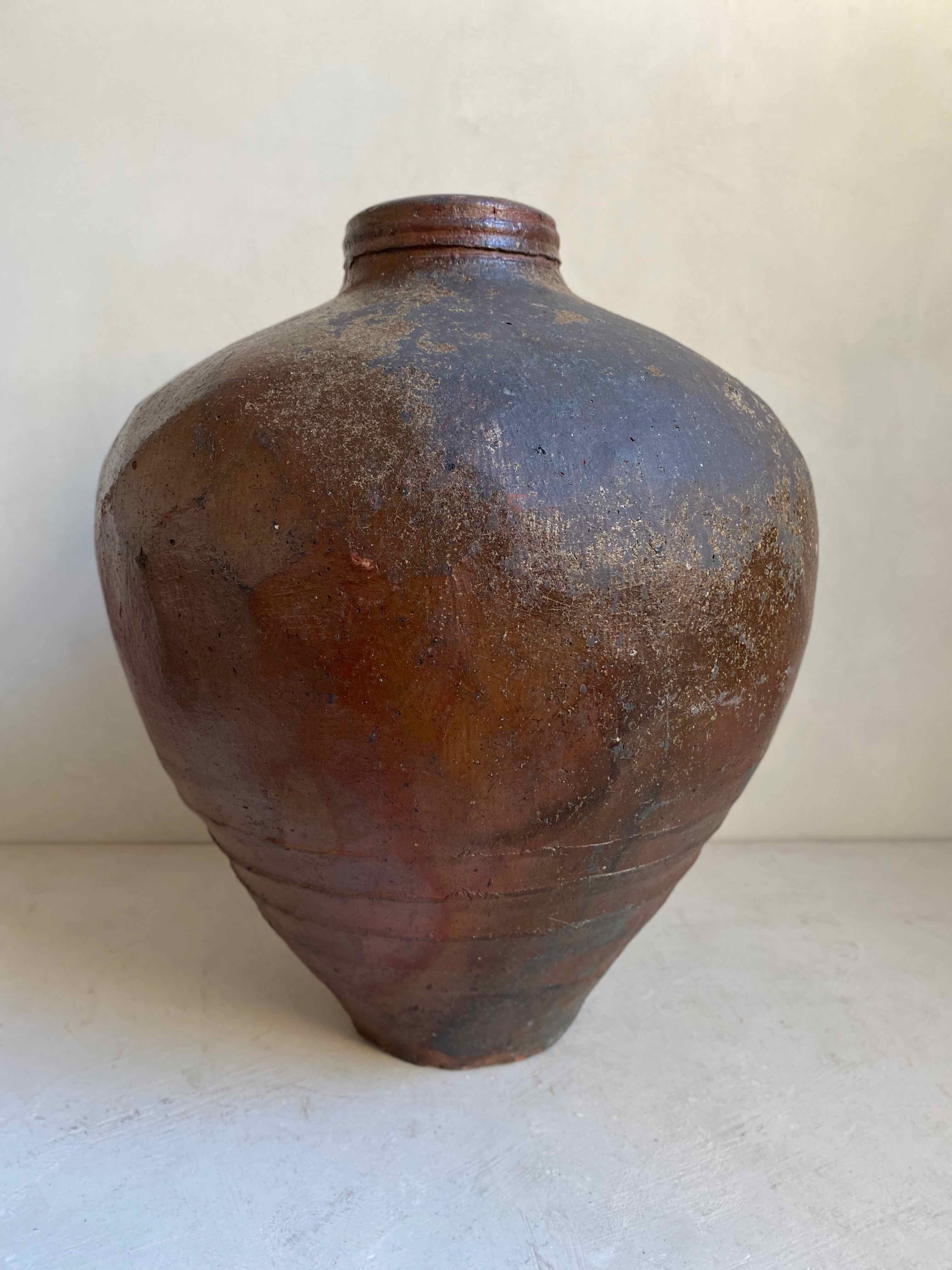 Antique pots XL - 3.jpeg
