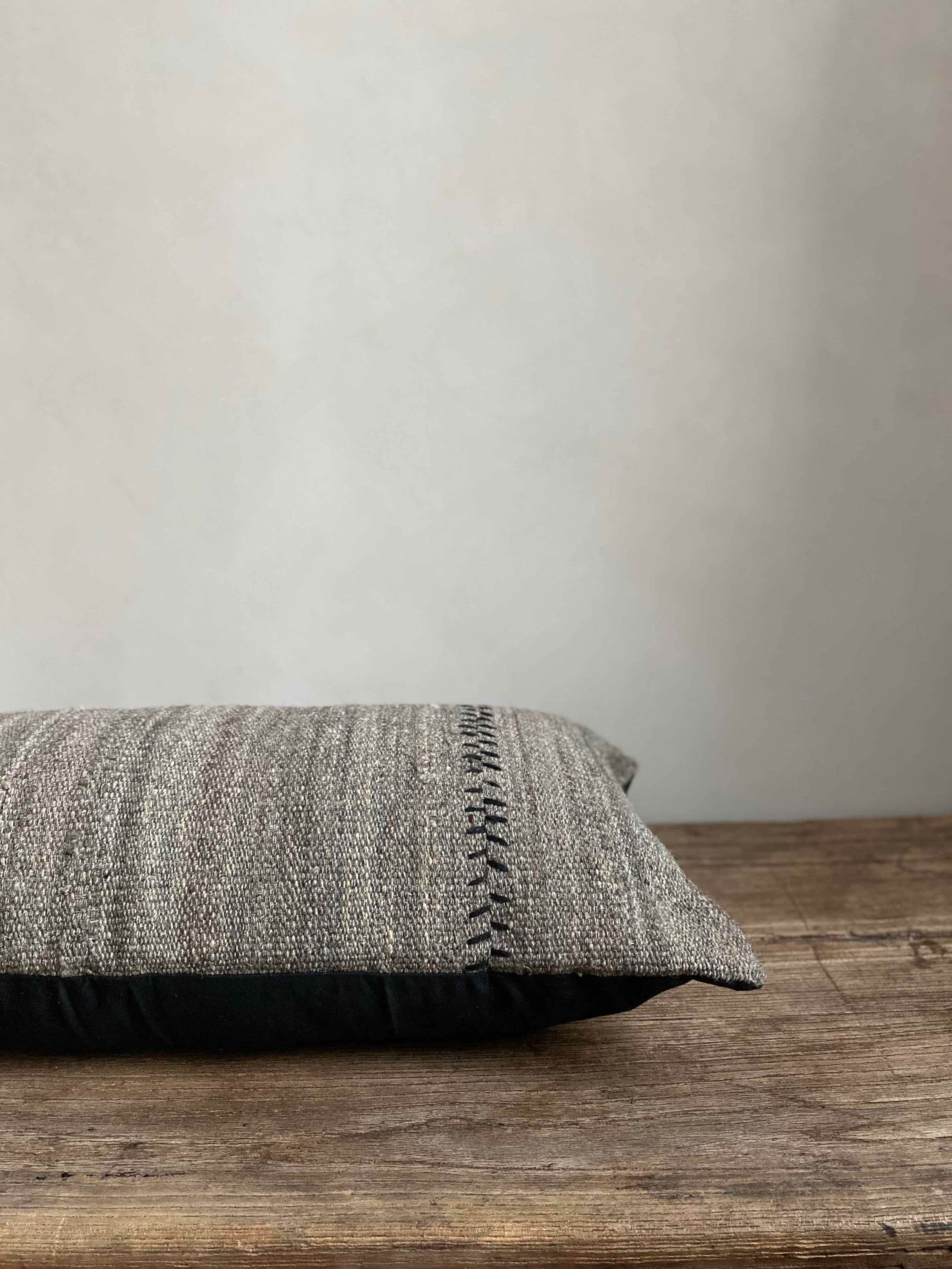L.E. cushions 2.2022 - 51.jpeg