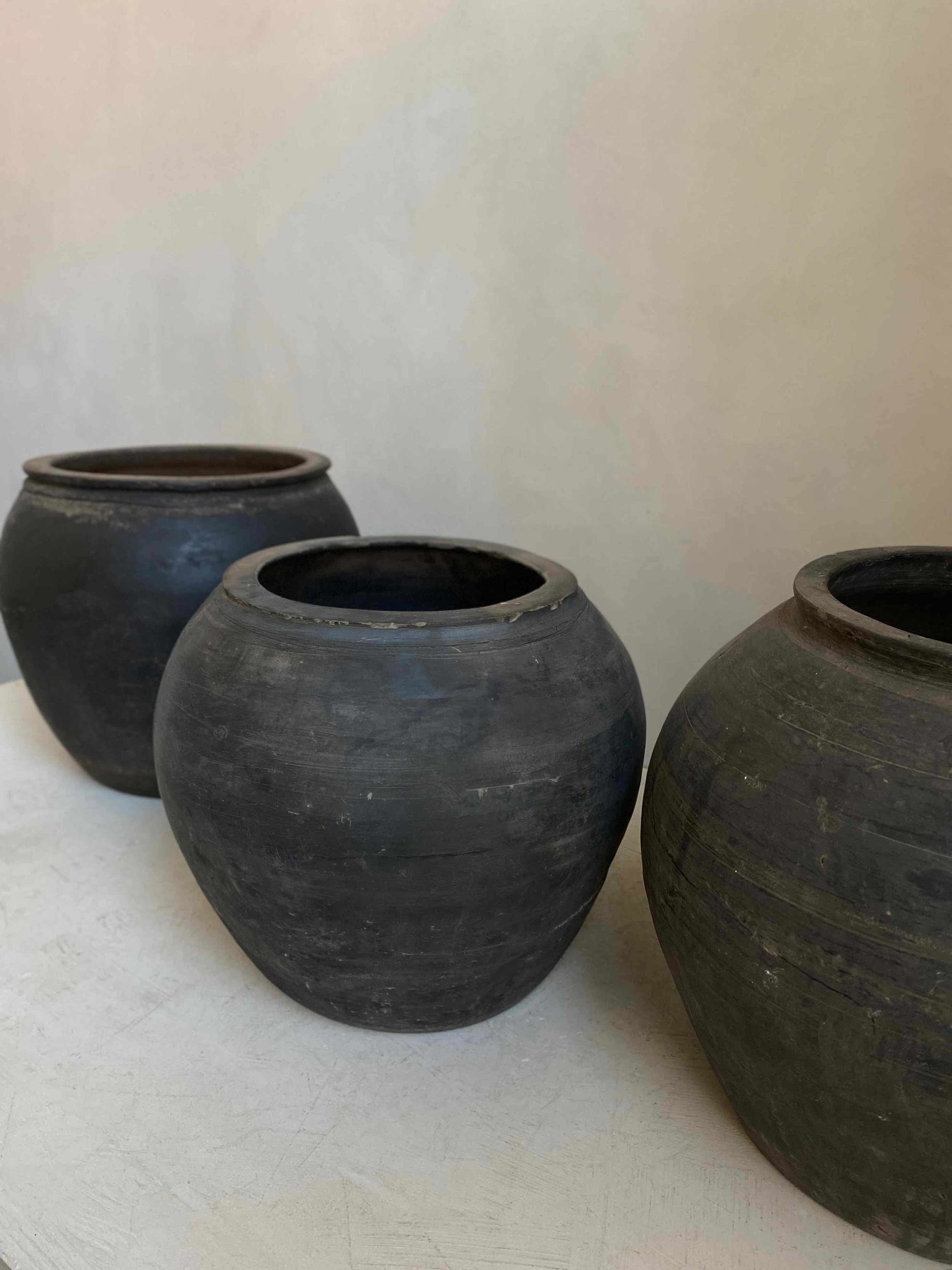 Large clay pots 19.7.22 - 45.jpeg