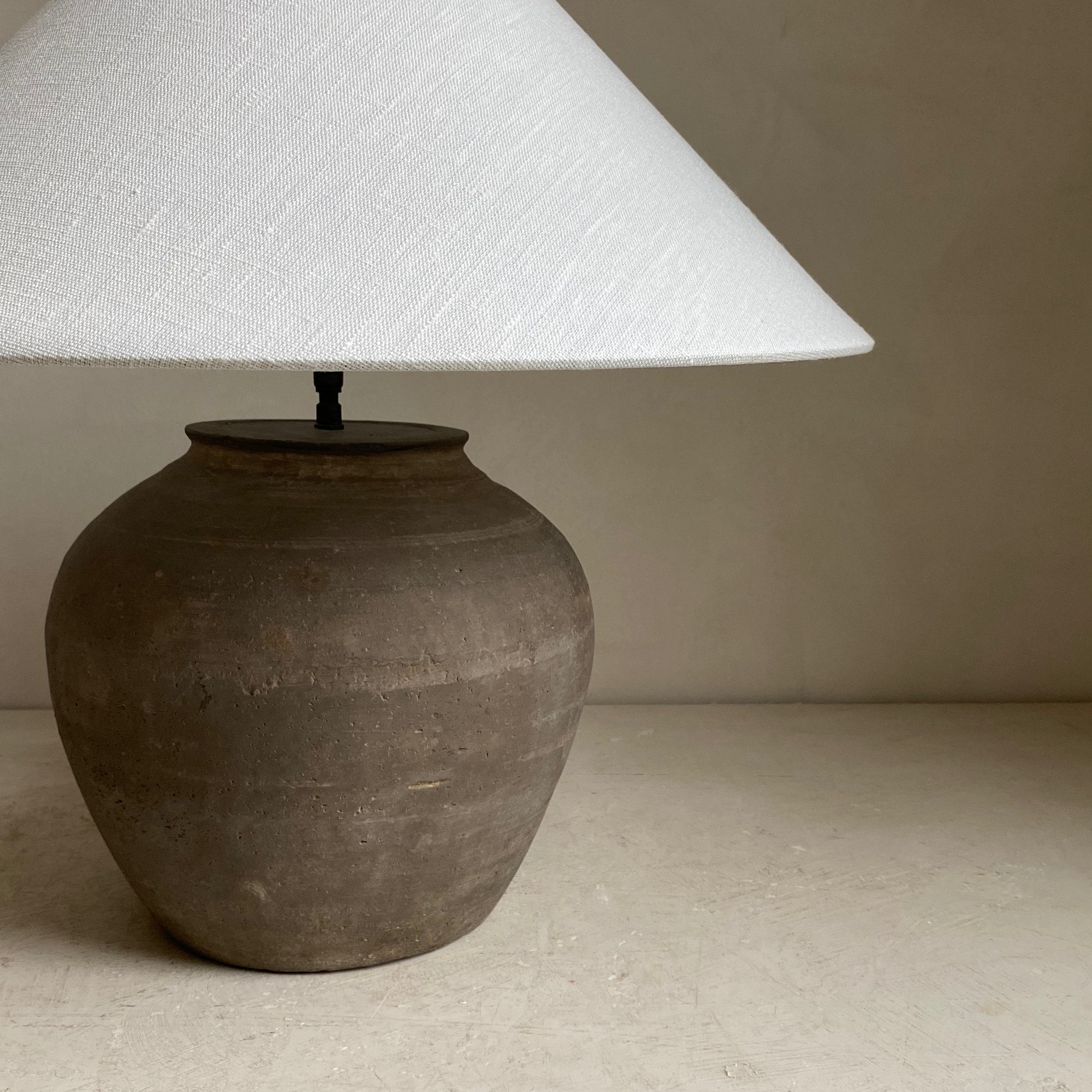 Antique lamps-pots-stools 10.2022 - 91.jpeg
