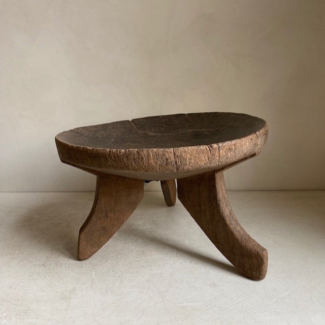 African stools and trays - 6.jpeg