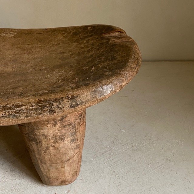African stools and trays - 35.jpeg