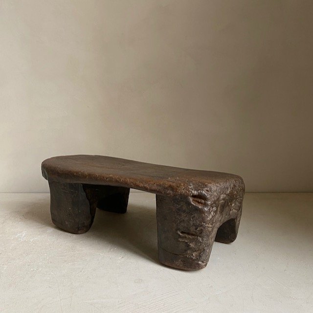 African stools and trays - 64.jpeg