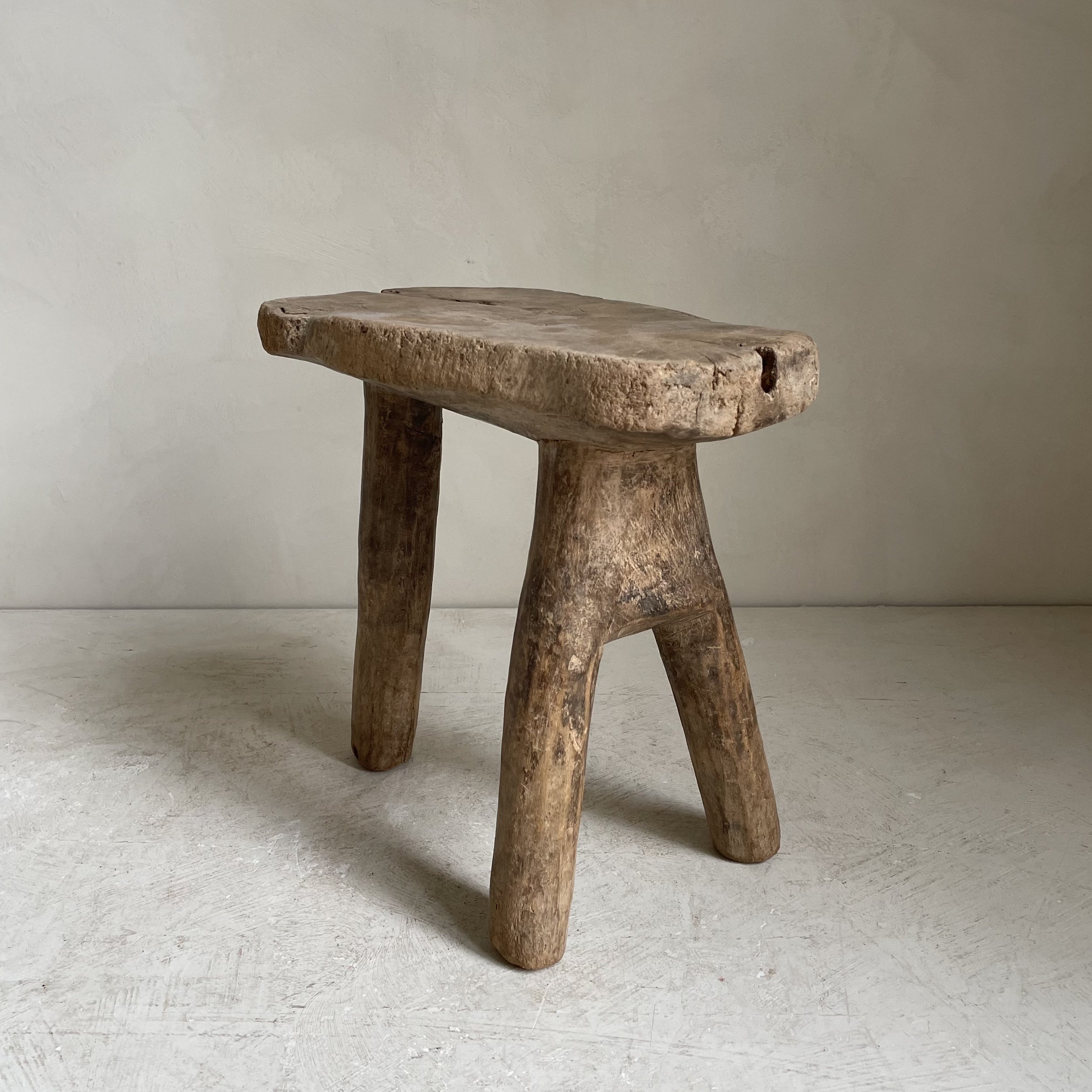 6- Lobi Stool N°15.jpeg