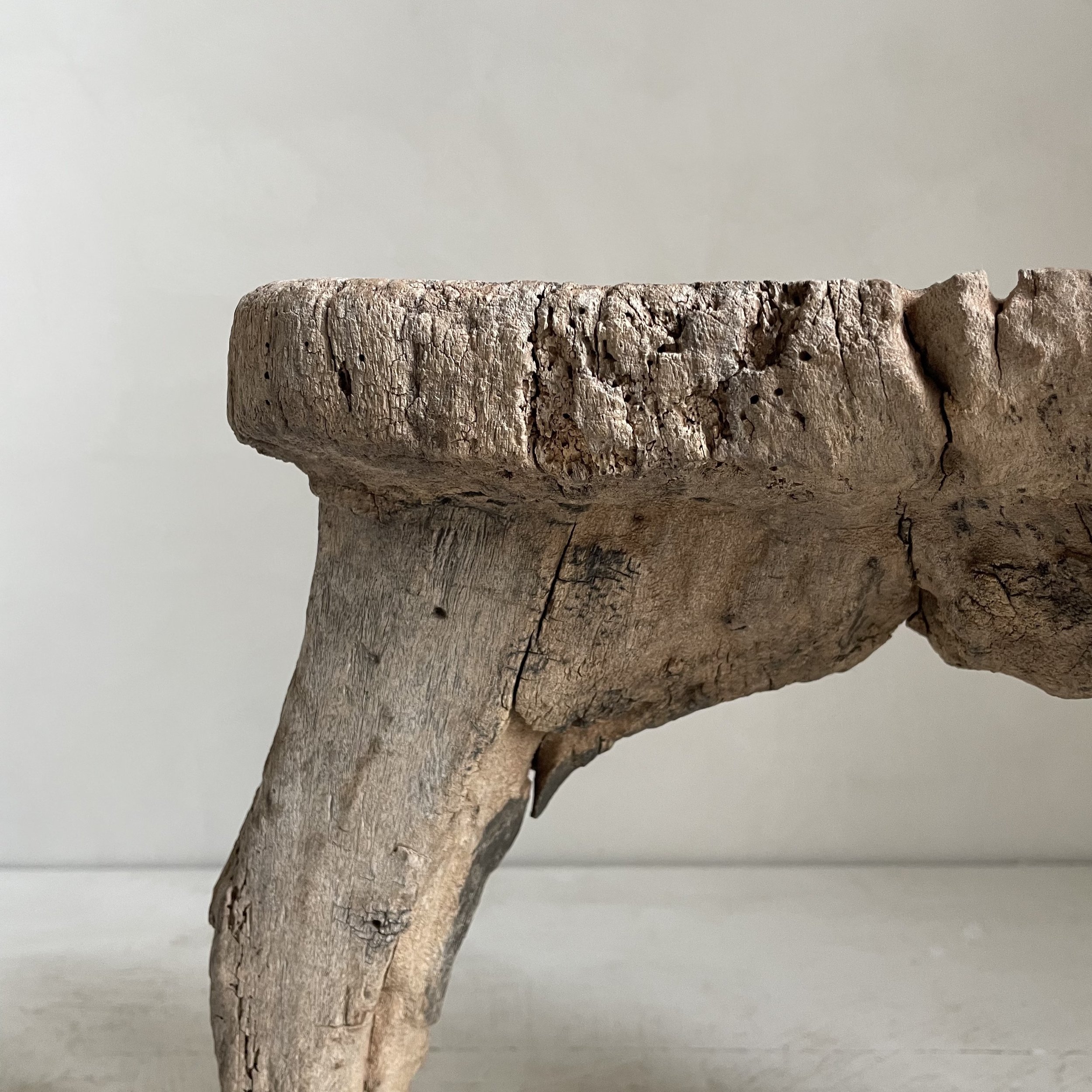 15- Lobi Stool N°17.jpeg