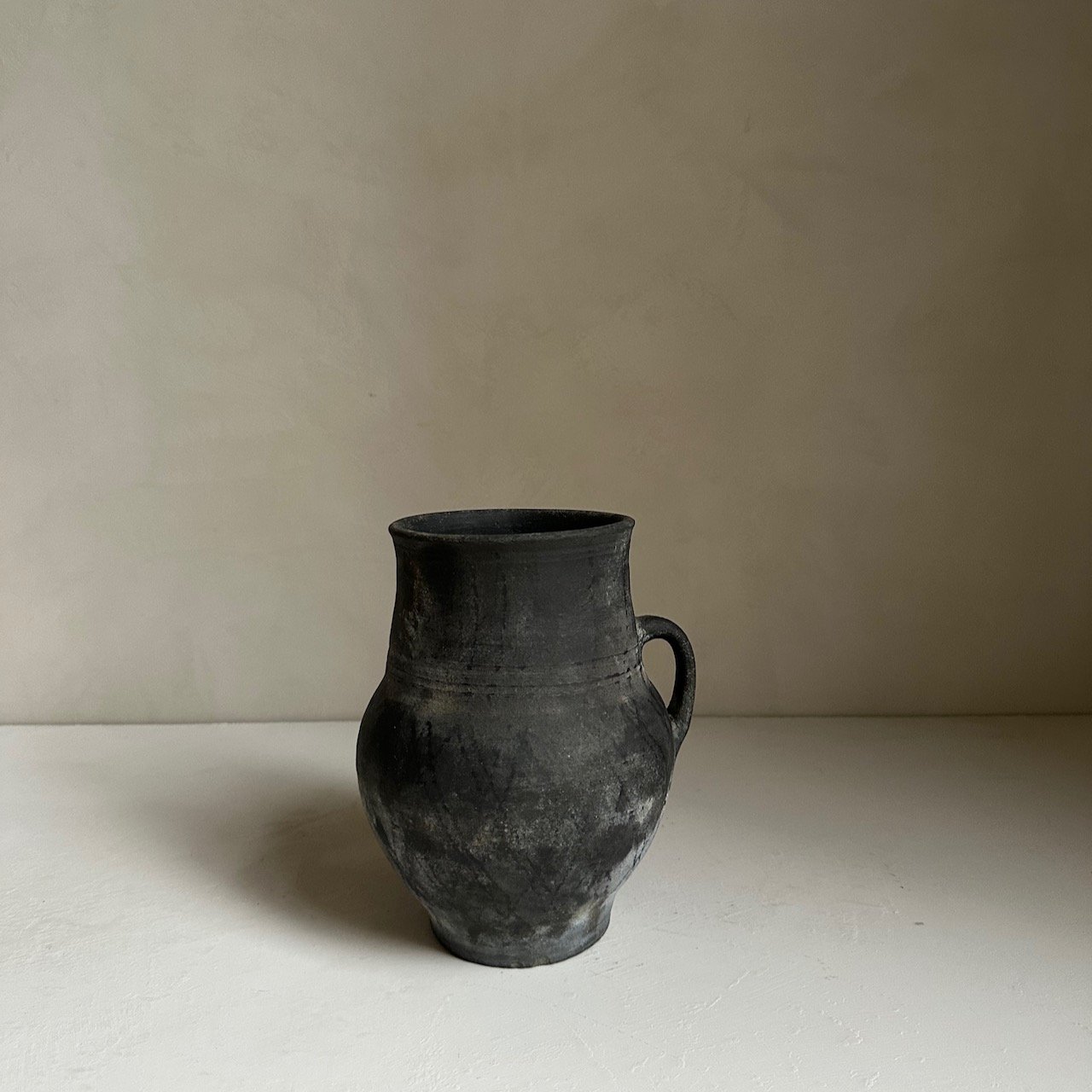 Rustic earthenware pot - - 97.jpeg