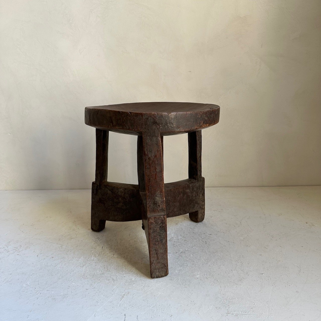230720 African stools - 17.jpeg