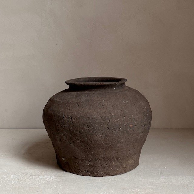 231118 Silk road pots - 20.jpeg