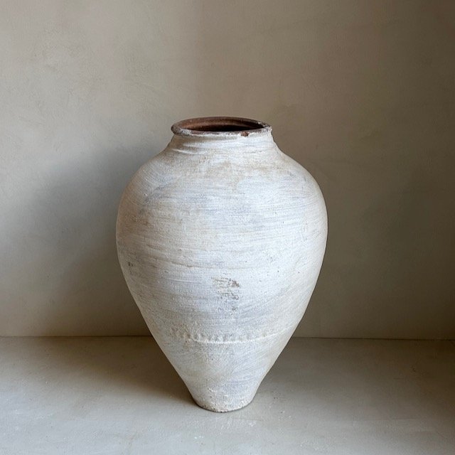 231128 Antique Anatolian pots - 28.jpeg