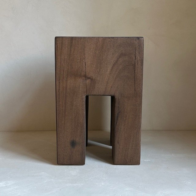231204 OOA Stools wenge - 37.jpeg