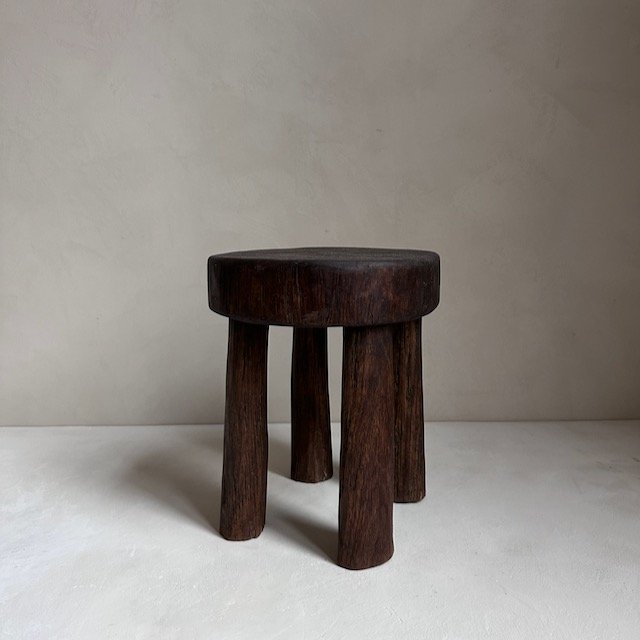 240304 Senufo stools round - 2.jpeg