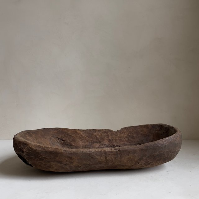 240718 African bowls and other - 191.jpeg