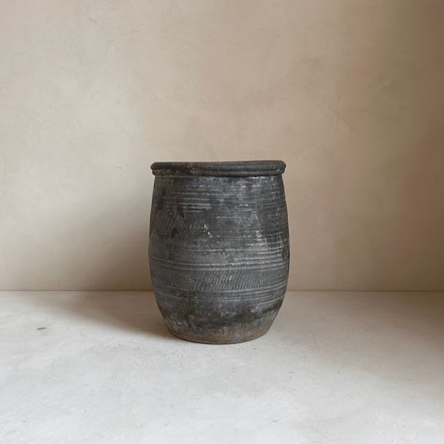 240729 ANTIQUE POTS - 26.jpeg