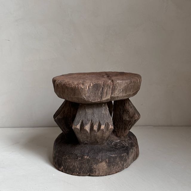 241107 African stools - 26.jpeg