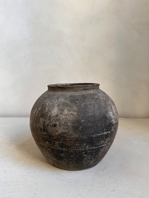 2500306 Antique pots - 47.jpeg