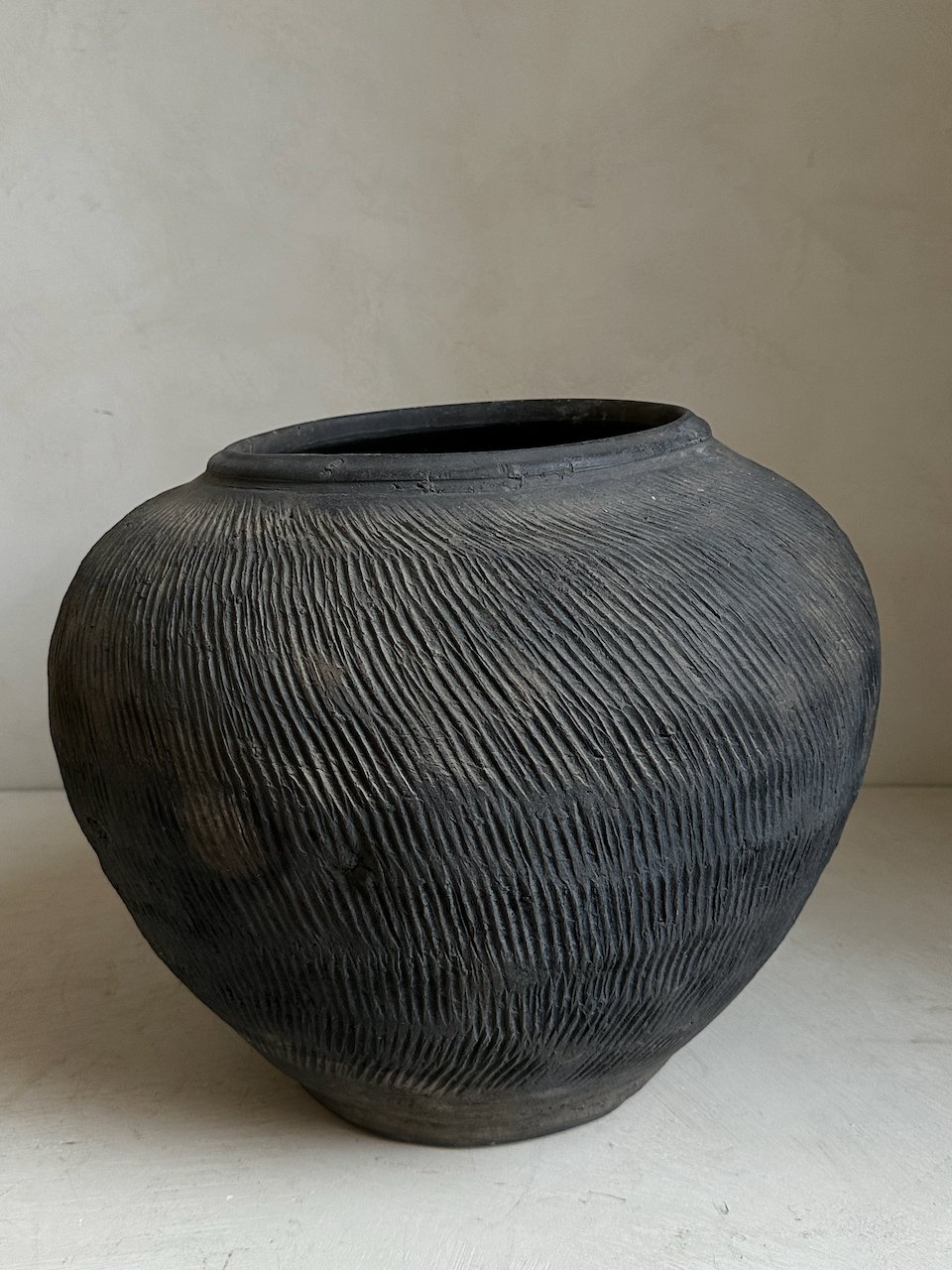 250323 Antique pots - 34.jpeg
