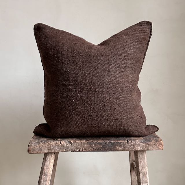 241214 Hemp cushions brown - 38.jpeg
