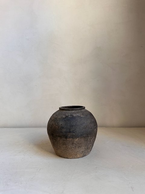 2500306 Antique pots - 34.jpeg
