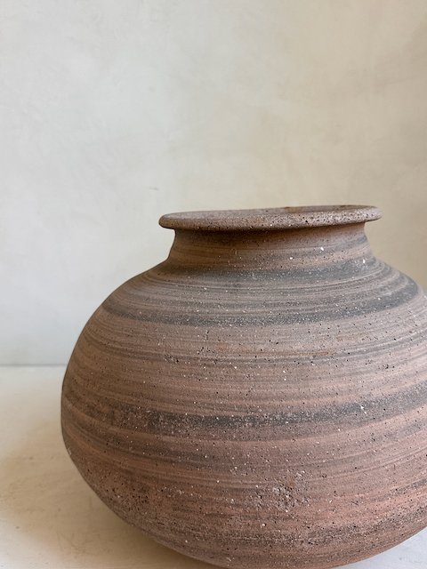 2500306 Terracotta pots striped - 38.jpeg