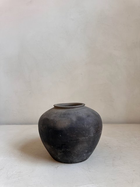 2500306 Antique pots - 71.jpeg