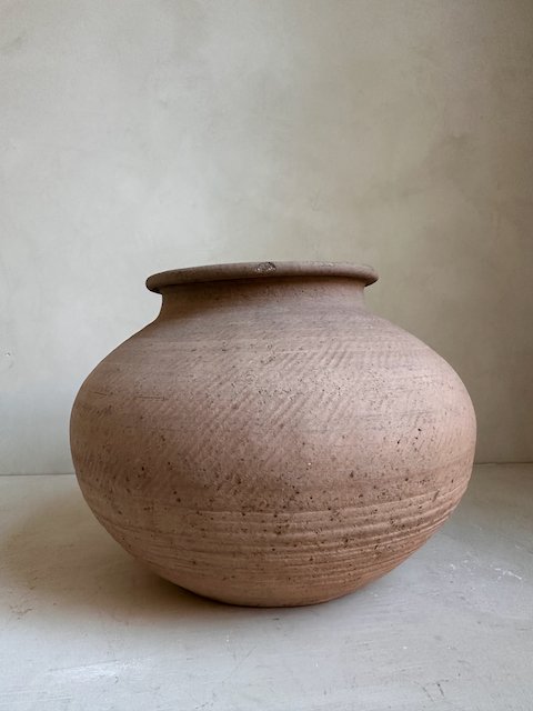 2500306 Terracotta pots striped - 9.jpeg