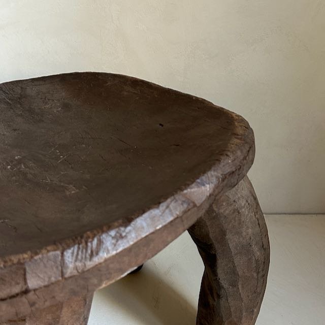 241107 African stools - 19.jpeg