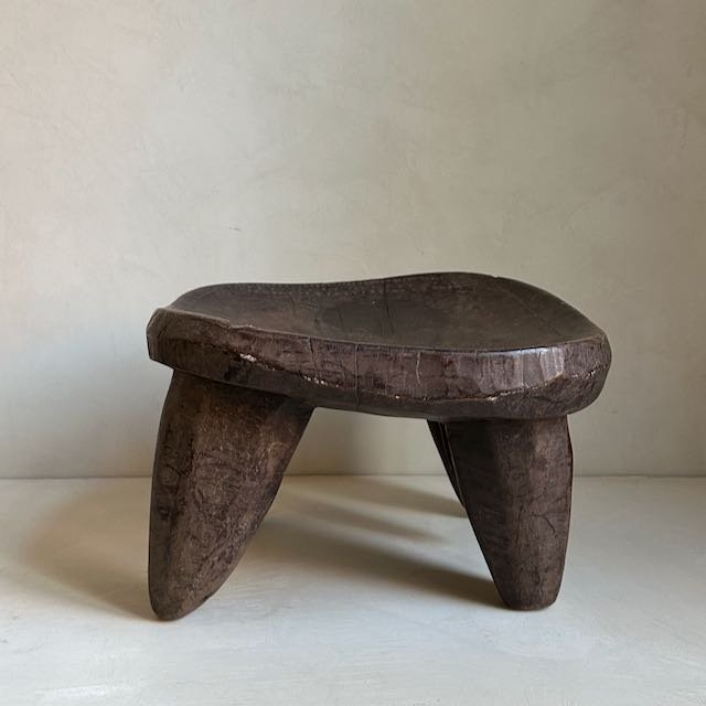 241107 African stools - 4.jpeg