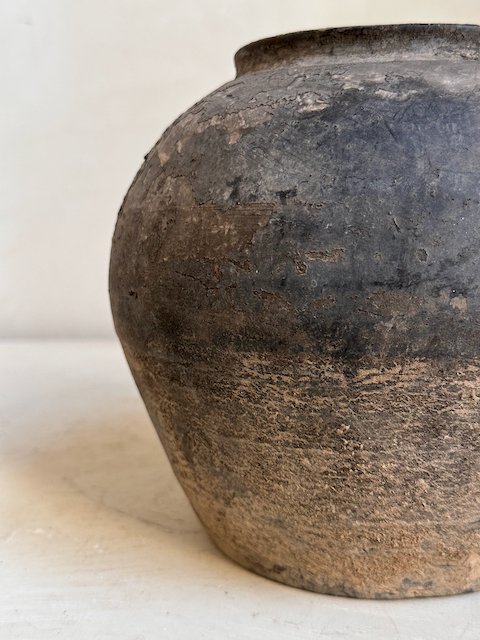 2500306 Antique pots - 37.jpeg