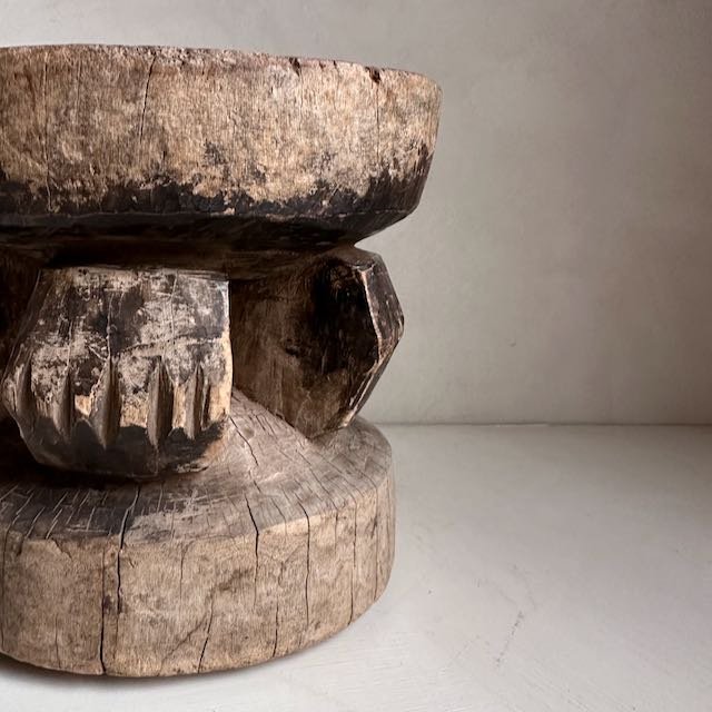 241107 African stools - 22.jpeg