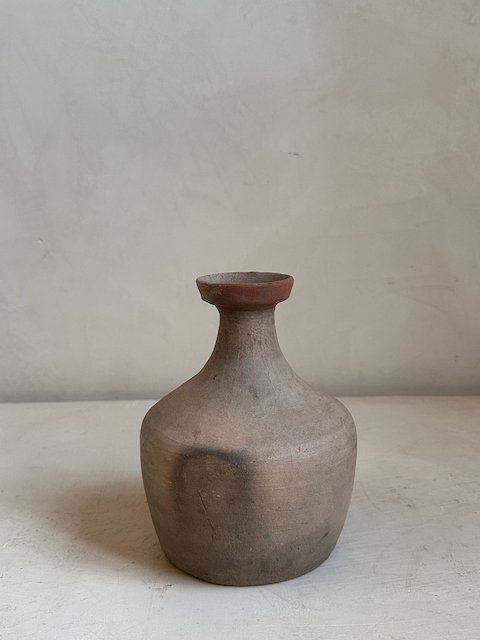 2500306 Antique pots - 99.jpeg