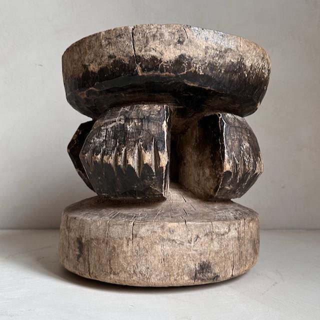 241107 African stools - 20.jpeg