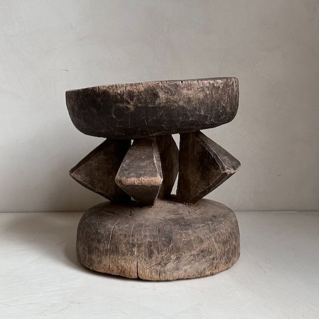 241107 African stools - 33.jpeg