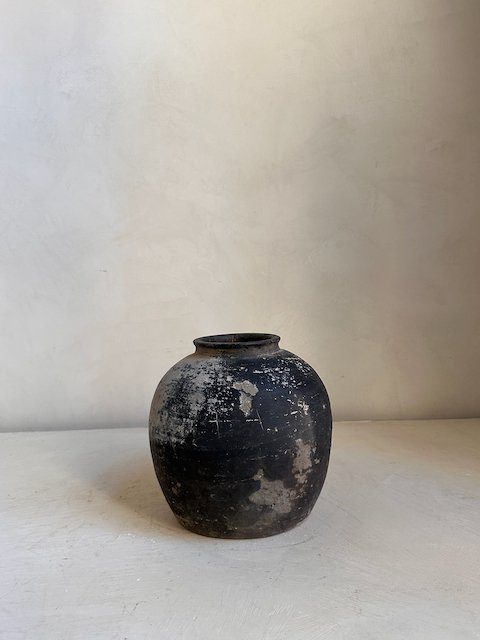 2500306 Antique pots - 19.jpeg