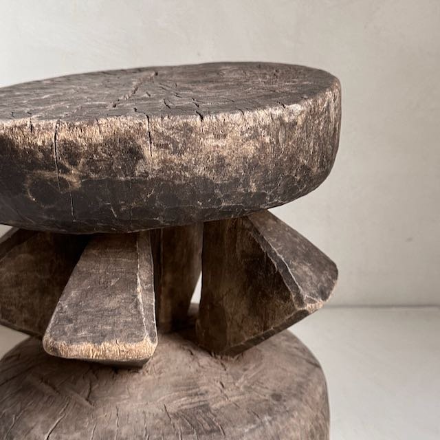 241107 African stools - 36.jpeg