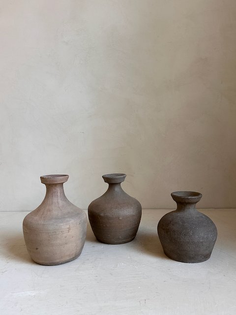 2500306 Antique pots - 125.jpeg