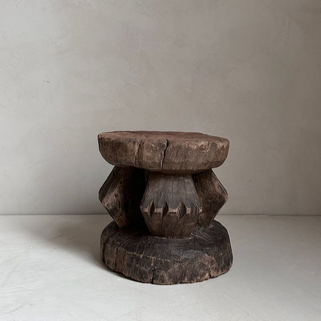 241107 African stools - 24.jpeg