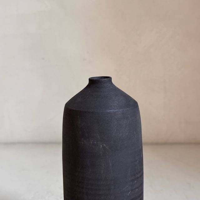 281123 Hidarinia ceramics - 3.jpeg