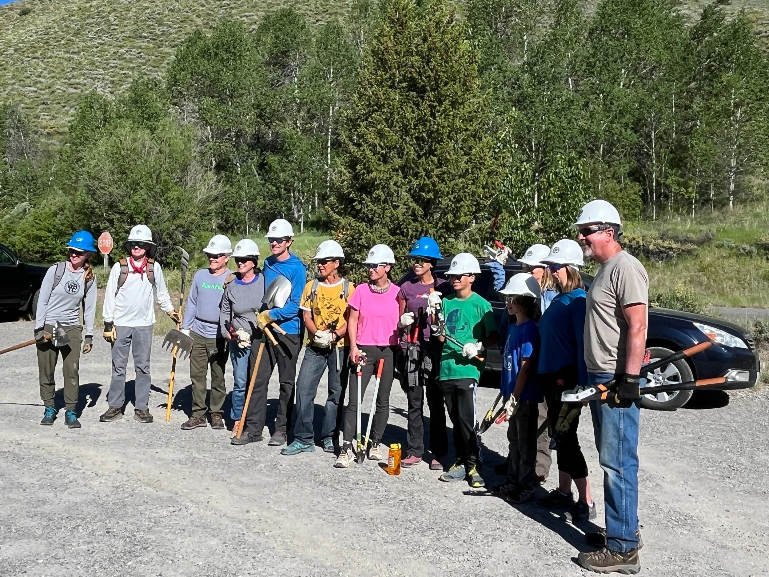 Volunteers Work on Fox Creek and Aspen Loop