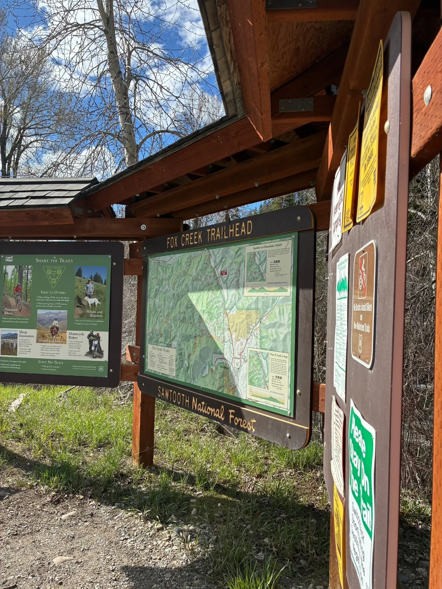 The roads they are a-openin'!

Across the Ketchum Ranger District seasonal roads are opening for the season!  Corral Creek, Fox Creek, Lake Creek, and Warm Springs are now open for business.  As you head into the upper reaches of our trail network, b