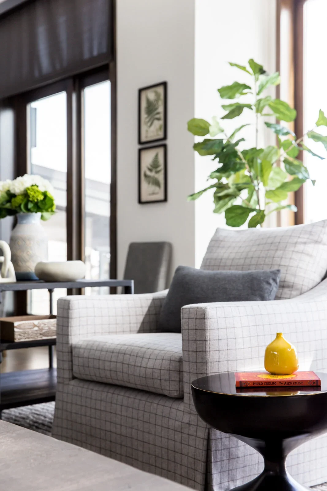 Tweed-Armchair-Vacation-Home-Interior-design-Perfitt-richards.webp